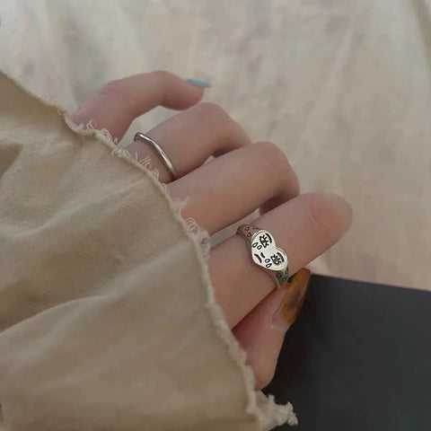 Y2K Crying Heart Ring