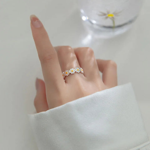 Y2K Daisy Ring