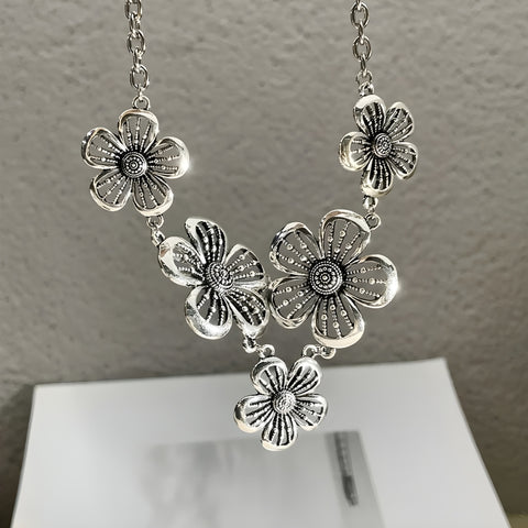Y2K Floral Metal Choker Necklace